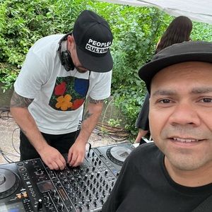 Meet your Posher, Louis